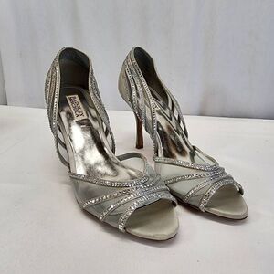 Badgley Mischka Glynn Evening Gown Silver Rhinestone heels Size 10